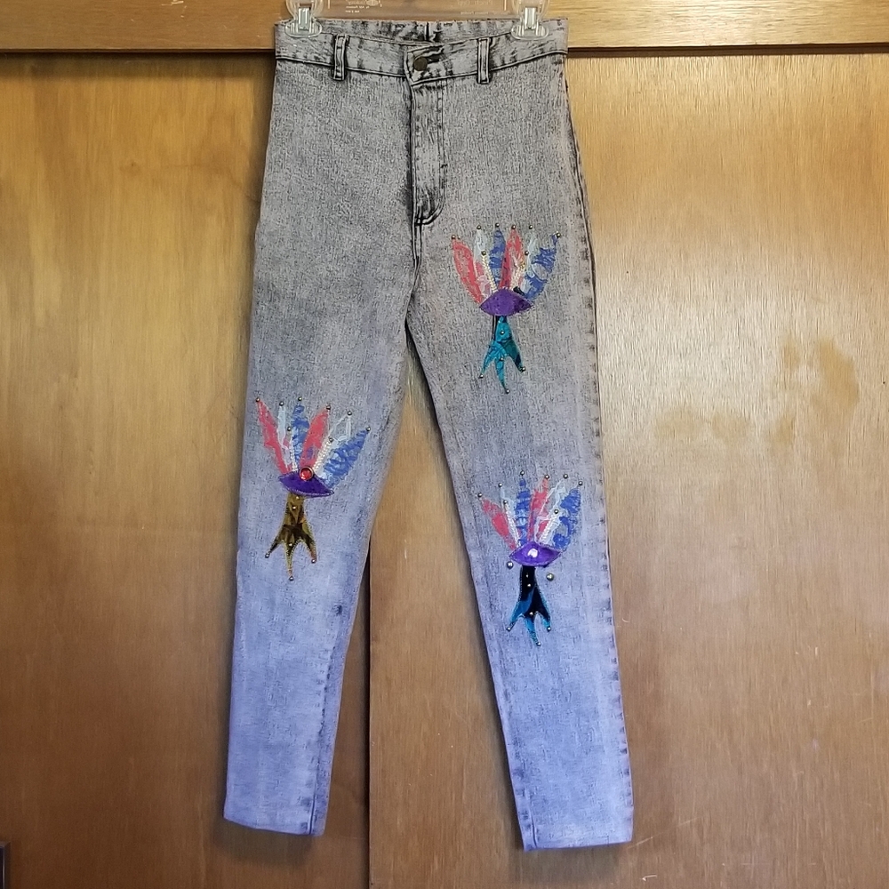 Watch L.A. Vintage 80’s Skinny Jeans